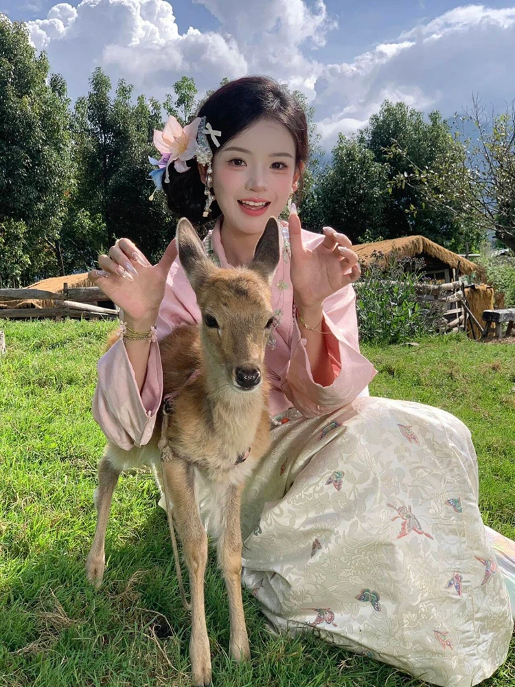 

Tibetan Ethnic Style Photography Outfit Travel Snapshots New Design Girls Ensemble Traditional Costume Stage Performanc...