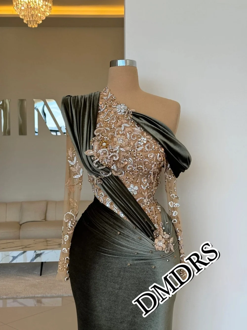 

DMDRS Romantic Velvet Evening Dress, Formal Appliquéd A-Line Party Gown, Luxurious Crystal Floor-Length Party Dress