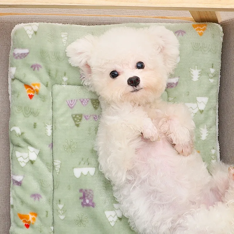 Soft Flannel Pet Mat dog Bed Winter Thicken Warm Cat Dog Blanket puppy Sleeping Cover Towel cushion for small Medium large dogs