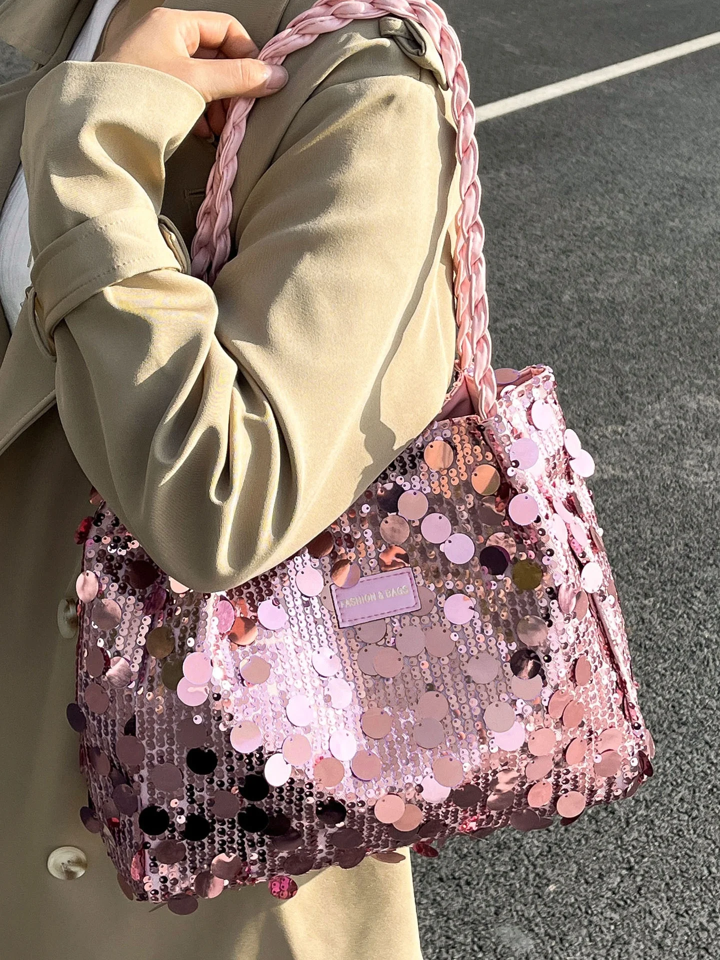 

Большая сумка-тоут с блестками Capaci, универсальная сумка-тоут на одно плечо, повседневная сумка с магнитной застежкой, мягкая искусственная кожа