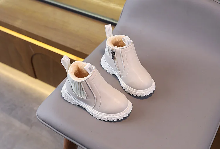 Winterstiefel für Jungen und Mädchen, modische Schneestiefel mit Reißverschluss, flauschig, warm, rutschfest, kurze Stiefel für Kinder, Lederschuhe für Kinder. – Detail 18