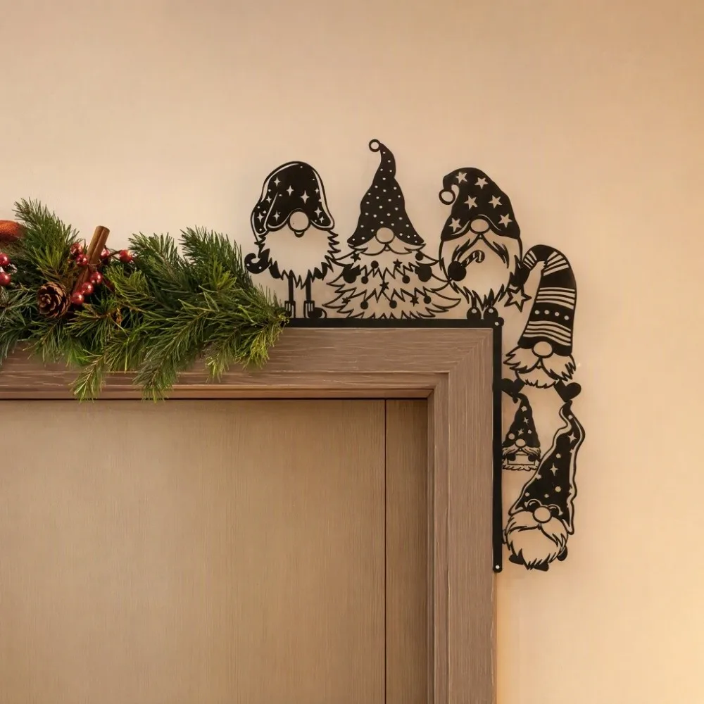 Hanging Decoration Metal Gnome Door Hanging Structure Featuring Heavy-duty Iron X-mas Wall Art Sign Cheerful Gnomes