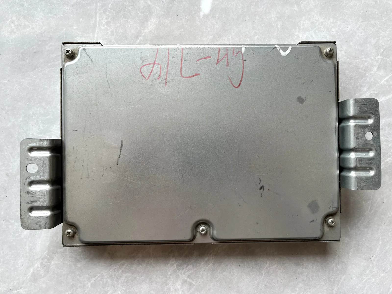 

FOR USED HINO 700 P11C ECU ECM PCM CONTROL UNIT S8990 E0042 S8990E0042