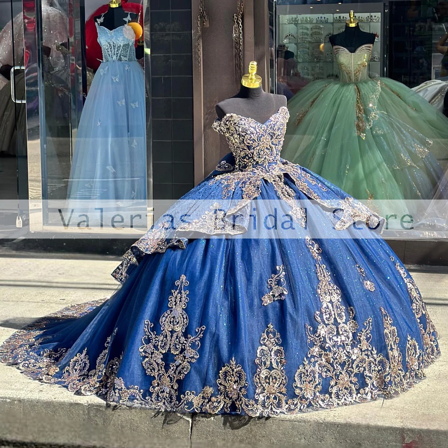 Luksusowe błyszczące niebieskie aplikacje na sukienka na Quinceanera opaska dziecięca formalnej sukni balowej księżniczki Birhtday suknia wieczorowa Vestido De 15 Quinceañeras