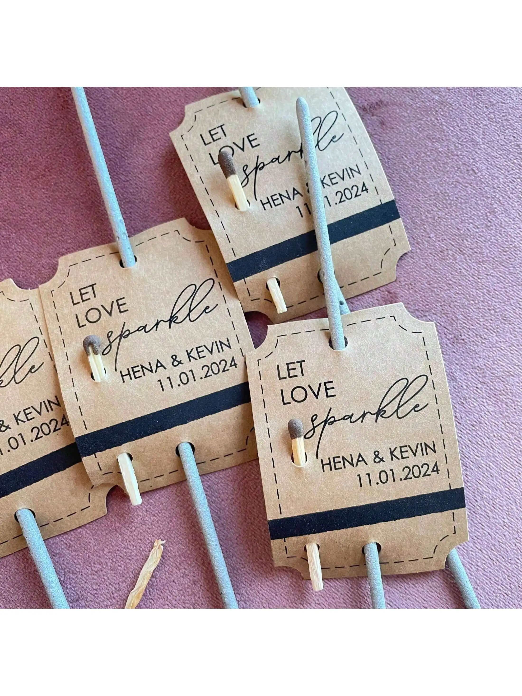 100 قطعة علامة سباركلر مخصصة مقاس 5 × 7 سم لحفلات الزفاف والحفلات والخطوبة والذكرى السنوية - شحن سريع - المباريات غير متضمنة