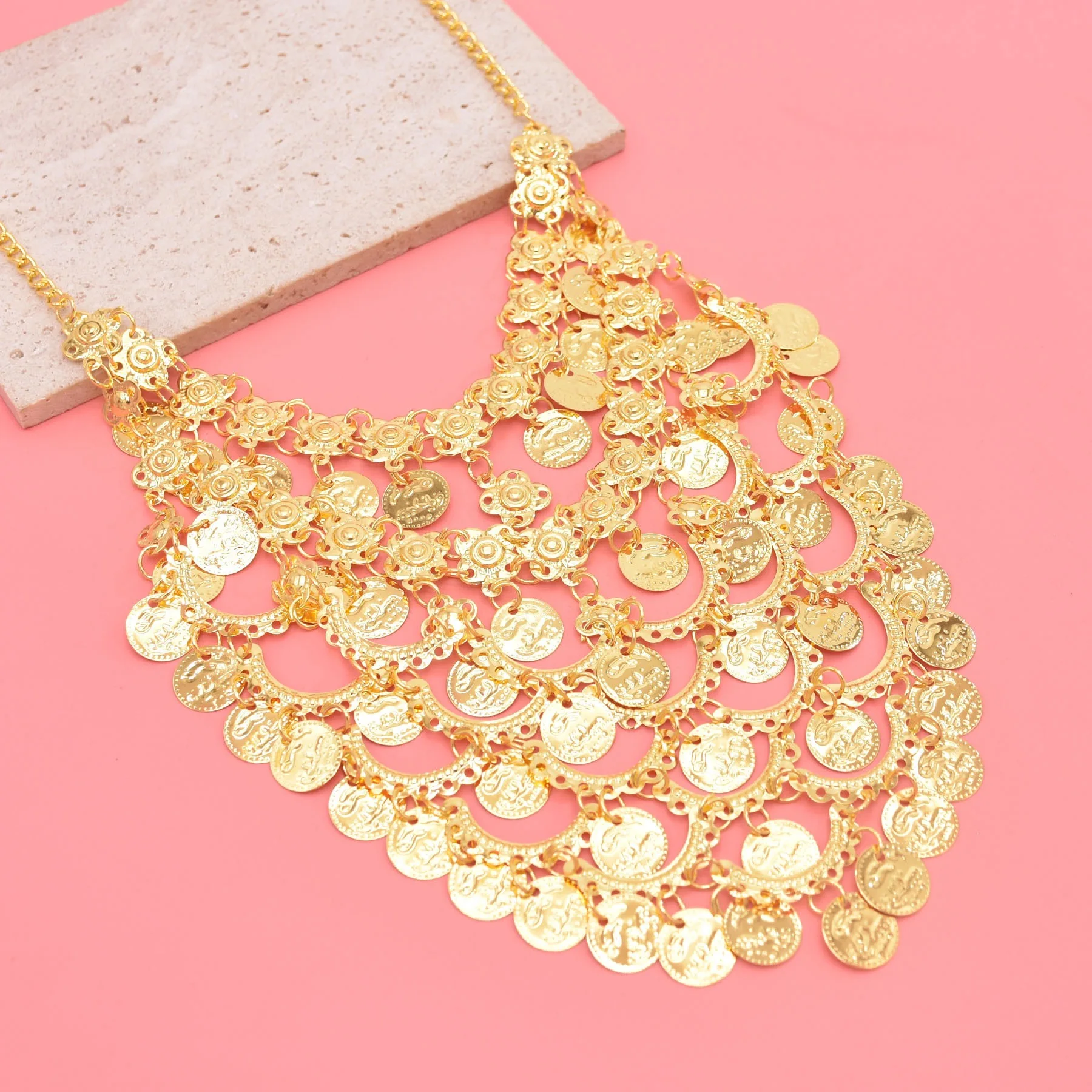 

-Face Tassel Design Veil for Bride Headwear Fashionable Face Covering Decorative Accessory Wedding Headpiece