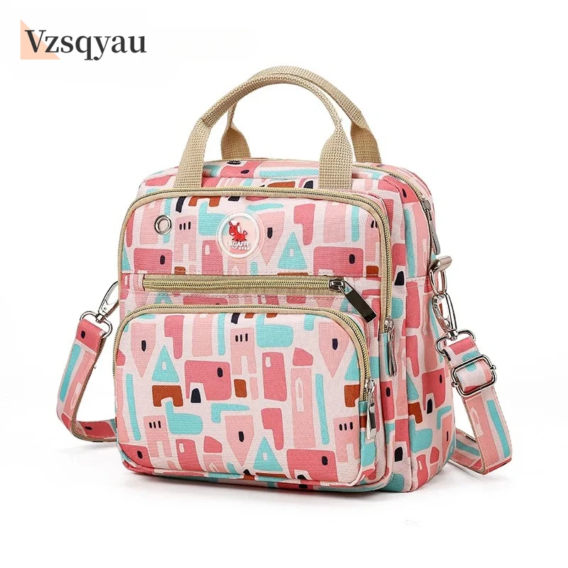 حقيبة حفاضات كبيرة للأم ذات سعة كبيرة وخفيفة الوزن تناسب جميع أساسيات الطفل للسفر، حقائب تروس أنشطة منظمة مثالية أثناء التنقل #1