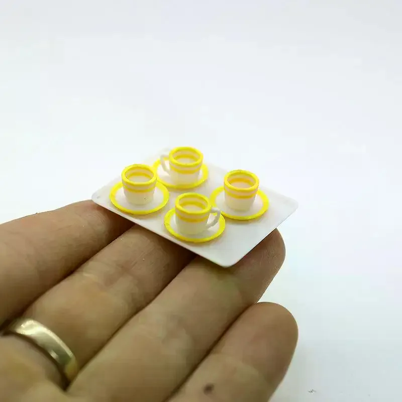 13 個キッチンおもちゃドールハウストレイプレートカップ人形模擬ミニ食品皿食器ミニチュアドールハウスアクセサリー