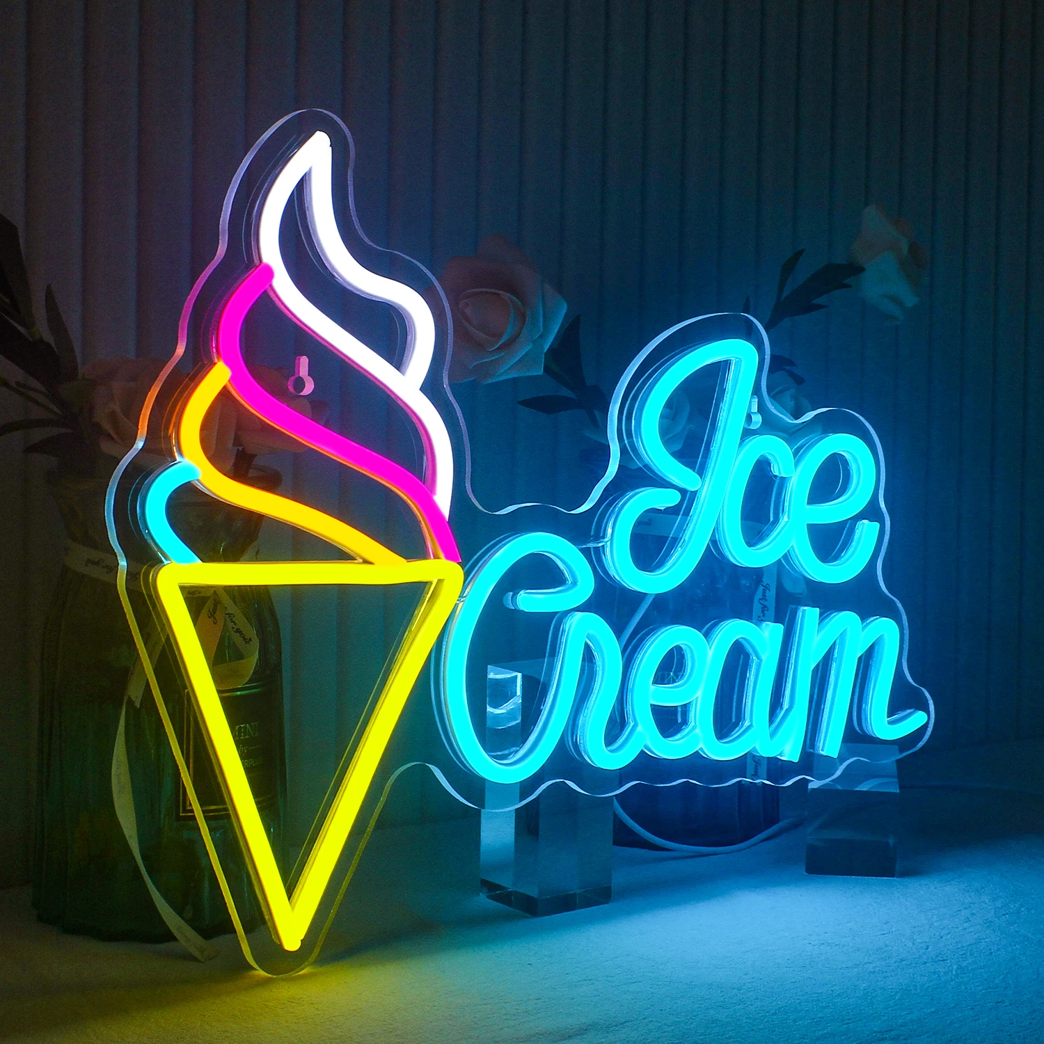 Ice Cream Neon Sign Dimmable Acrylic Ice Cream Light Up Sign for Dessert Shop Ice Cream Truck Party Hanging Wall Decor USB