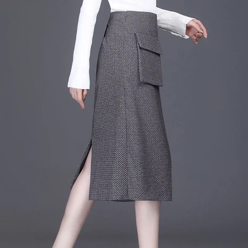 New Autumn/Winter Fashion Korean Edition Woolen Solid Pocket High Waist Versatile Slim Mid Length Women's Half Body Wrap Skirt