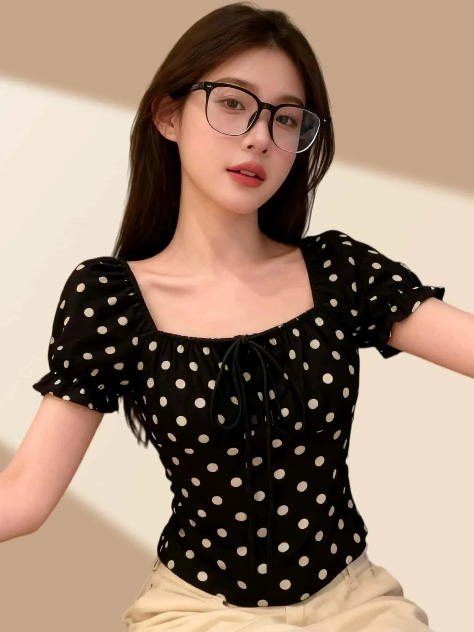 ポルカドットプリント半袖Tシャツレディース襟ウエストシンチバブルスリーブ夏痩身ショート丈トップス小柄な方向け 1