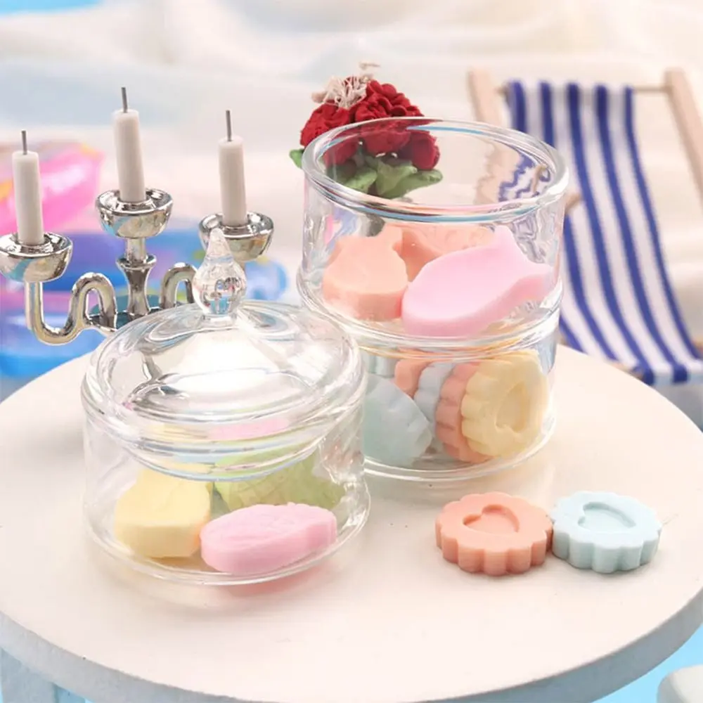 Vaso de doces para casa de bonecas, escala 1/12, acessórios para bonecas, brinquedo de comida, caixa de açúcar em miniatura com tampa, paisagismo de cozinha, mini caixa de biscoitos