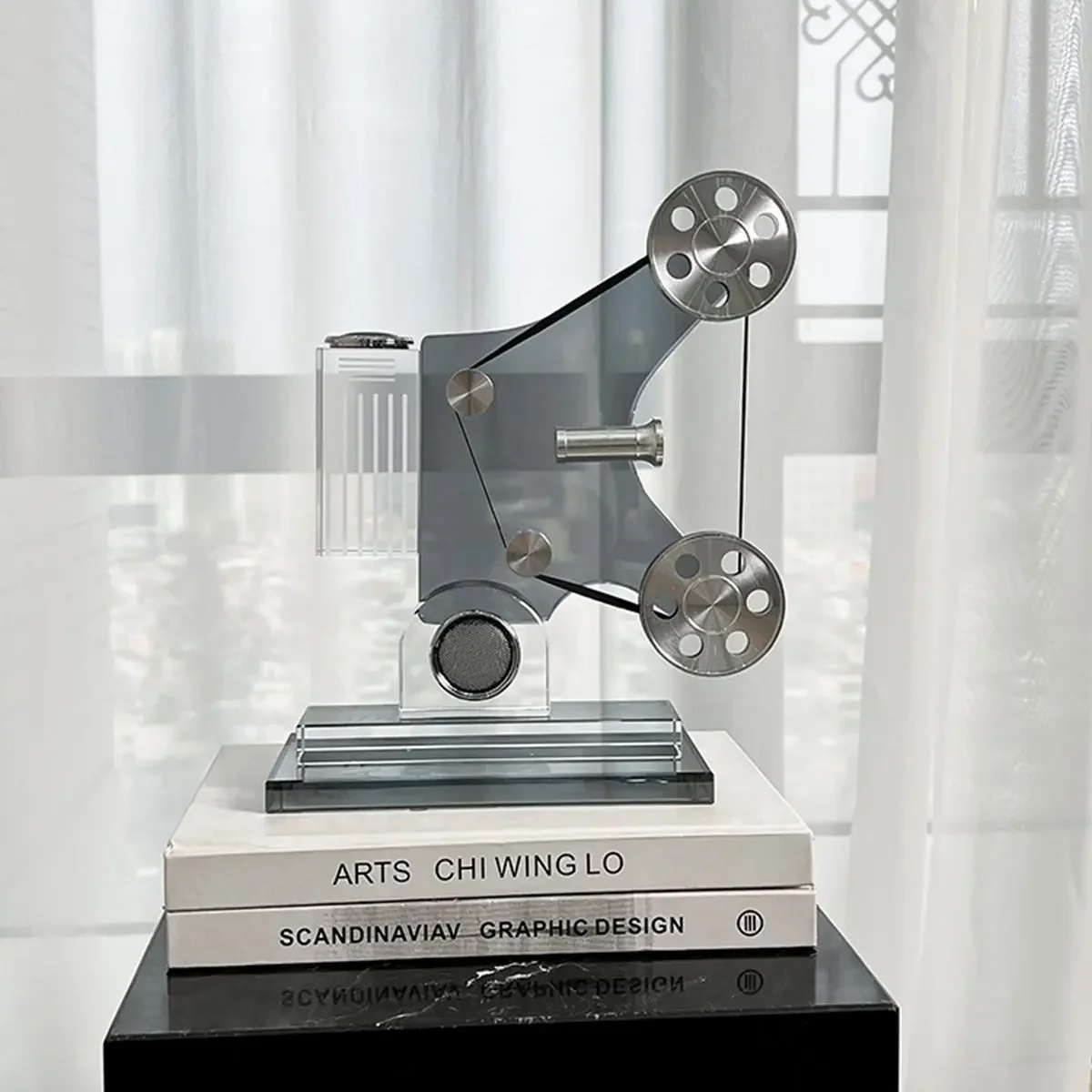 Modern Italian Minimalist Vintage Phonograph Model Ornament Study Desktop Projector Model Ornament