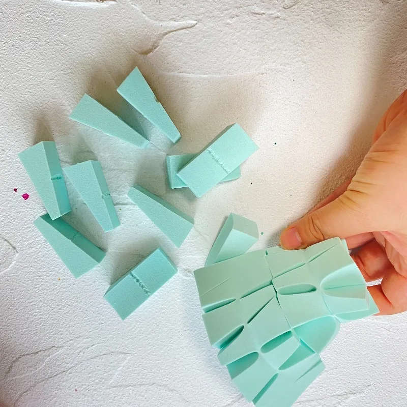 Esponja de pintura artística, Mini esponja Triangular de 24 cortes, cepillo absorbente/hidratante/de limpieza para pintura Gouache de acuarela