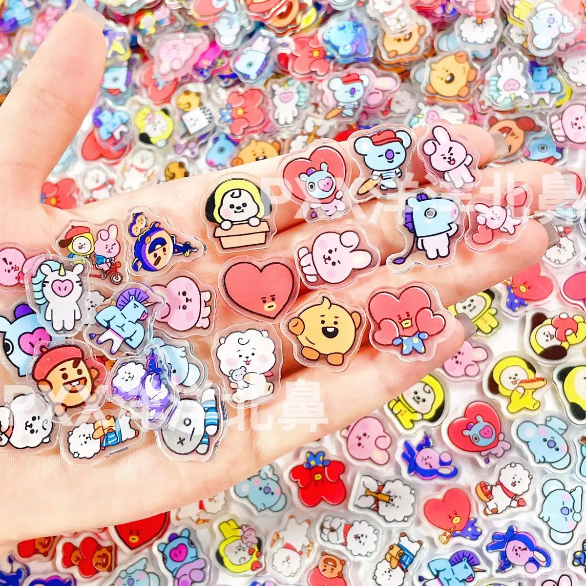 100 Stück BT21 BTS Einlagige 1cm/2cm/4cm Acrylstücke, Zubehör für DIY-Bastelmaterialien, Shake-Zubehör – Detail 4