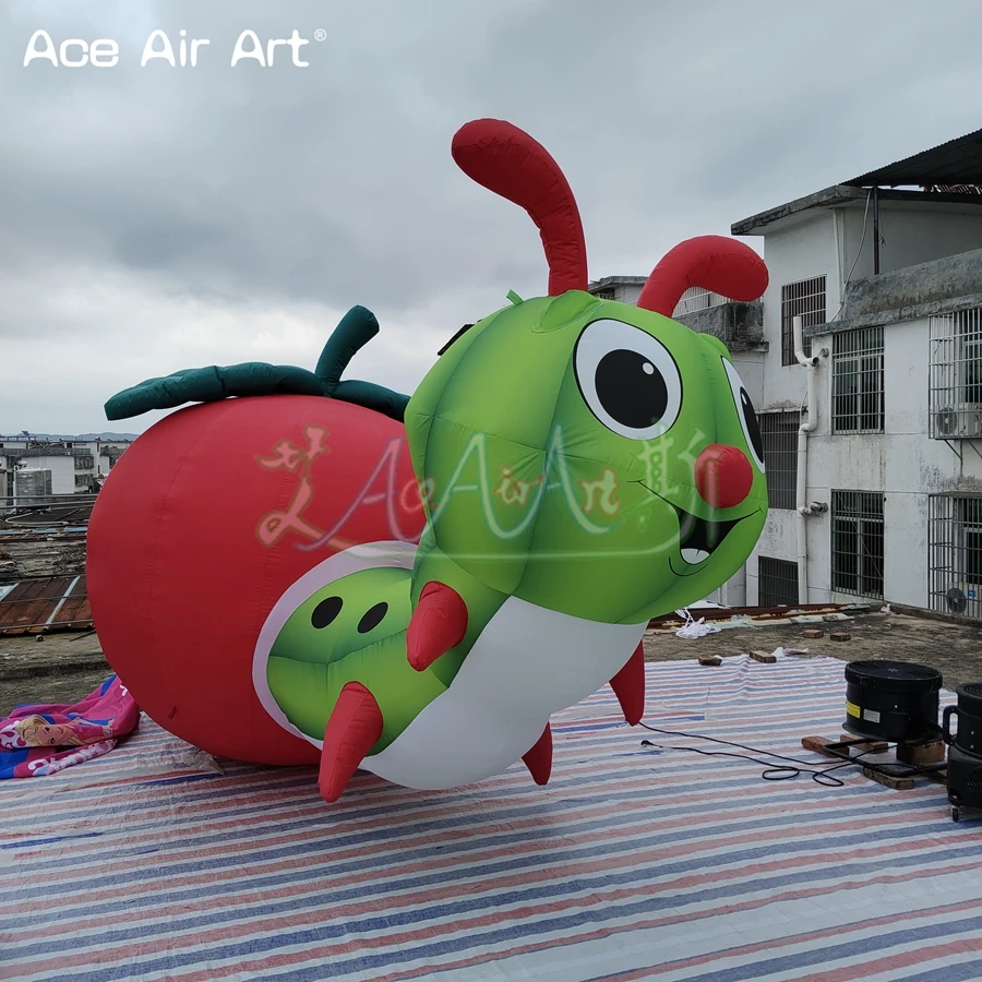 Smiling Inflatable Rotten Apples and Big Worms Caterpillar Cartoon Models for Outdoor Activities for Decoration