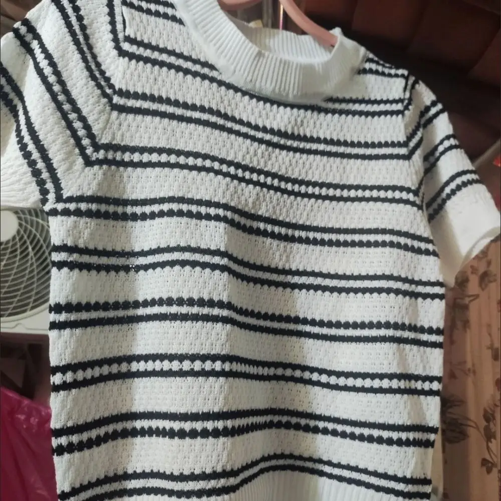 Ins قصيرة الأكمام المحاصيل الأعلى سليم صالح الحلو شريط محبوك تي شيرت قاع قميص الملابس النسائية تريكو النساء الإناث