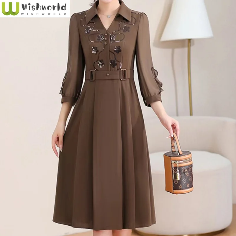 

Fashionable and Casual Women's Dress for Spring and Autumn High-end Seven Quarter Sleeve Sequined Age Reducing Dress