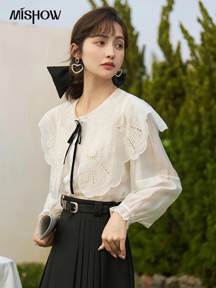 MISHOW Lace Tops for Women Spring/Summer French Peter Pan Collar V Neck Sweet Single Breasted Female Blouses MXC14C0010