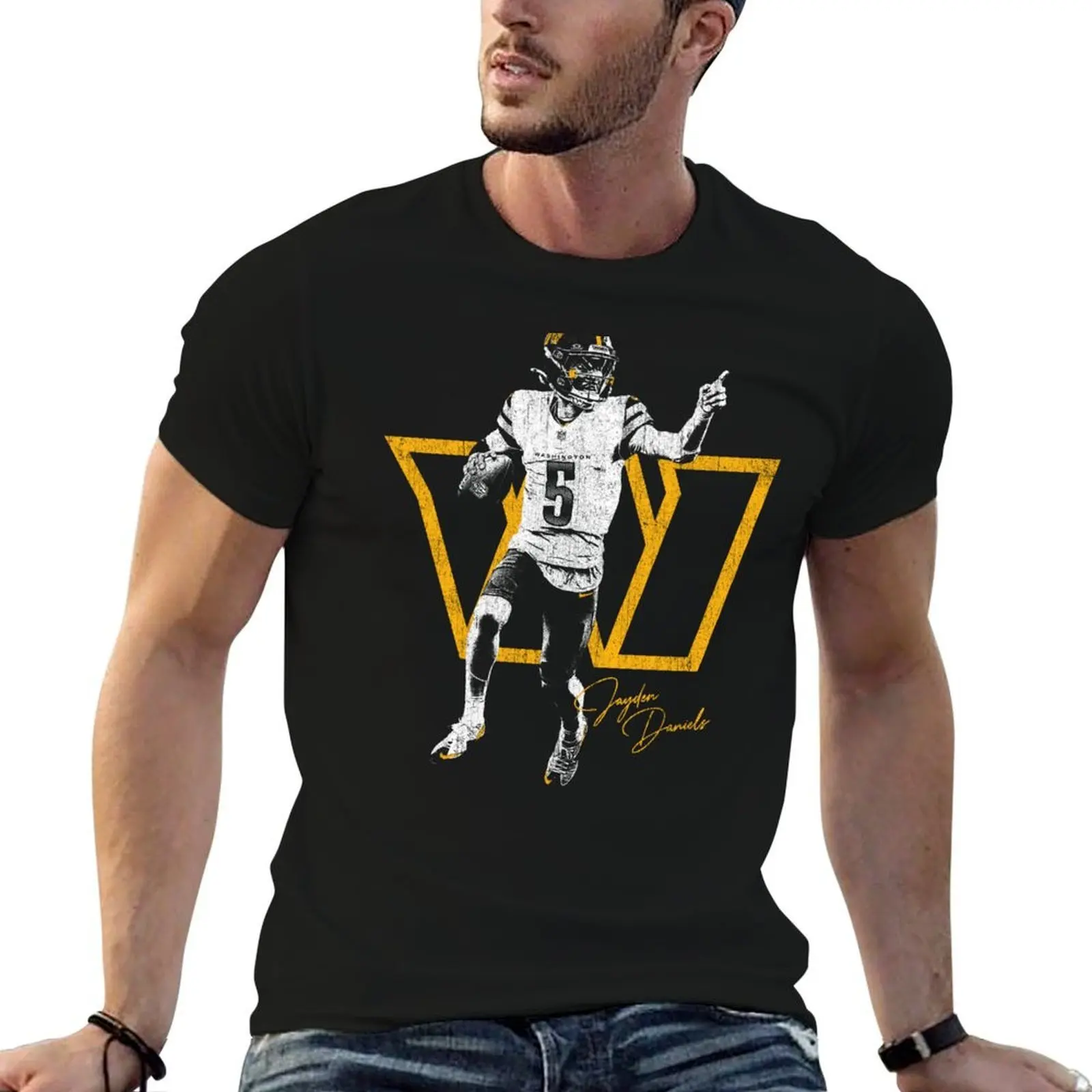

Jayden Daniels T-Shirt man t shirt graphic man t shirt summer T-Shirt