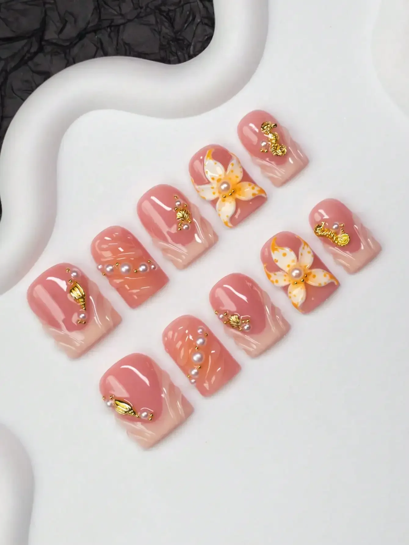 

10pcs/Set Handmade Square Nail Tips, Y2K Baddie Style, Nude, White, Beige Colors With French Edge, Carved Patterns, Pearl