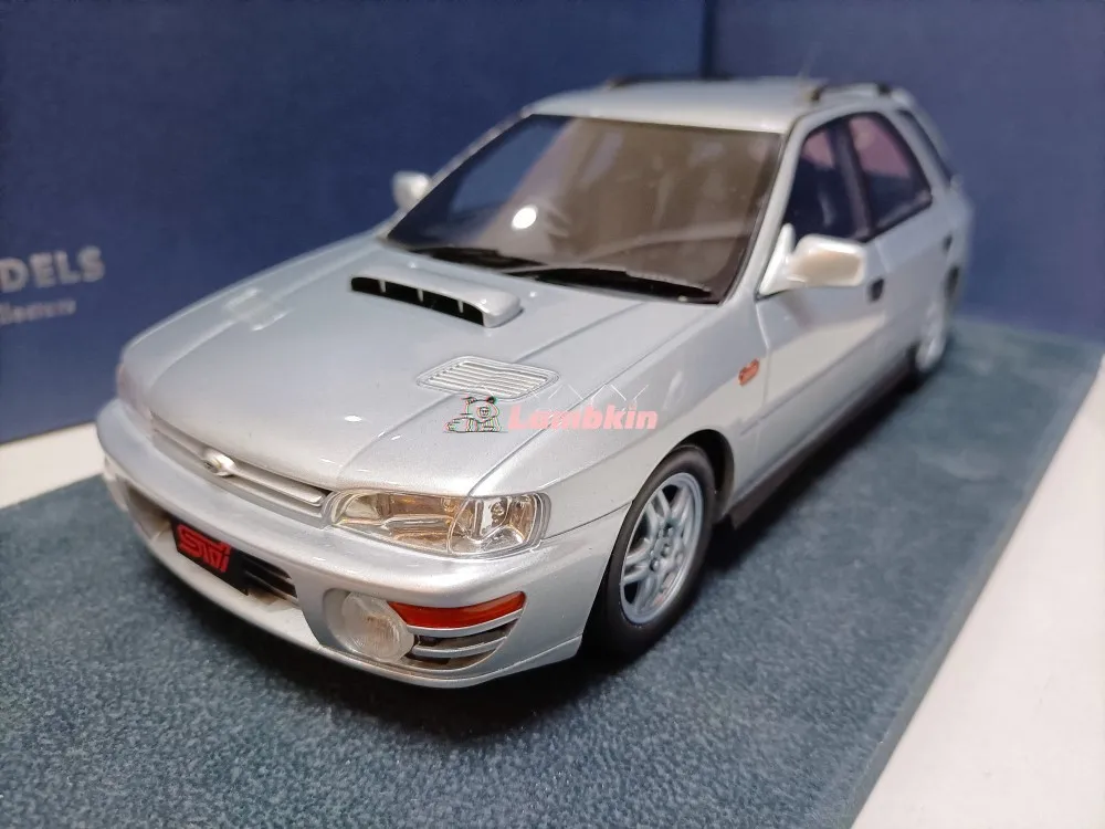 Engup 1/18 For Subaru WRX GF8 1994 Silver Impreza Wagon Wagon Model