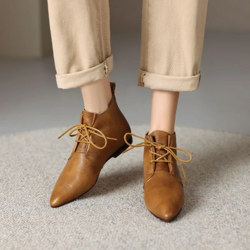 Women's Boots Temperament Pointed Leather Boots Lace-up Low Heel Ankle Booties Fashion Women's Casual Short Boots Botas Feminina