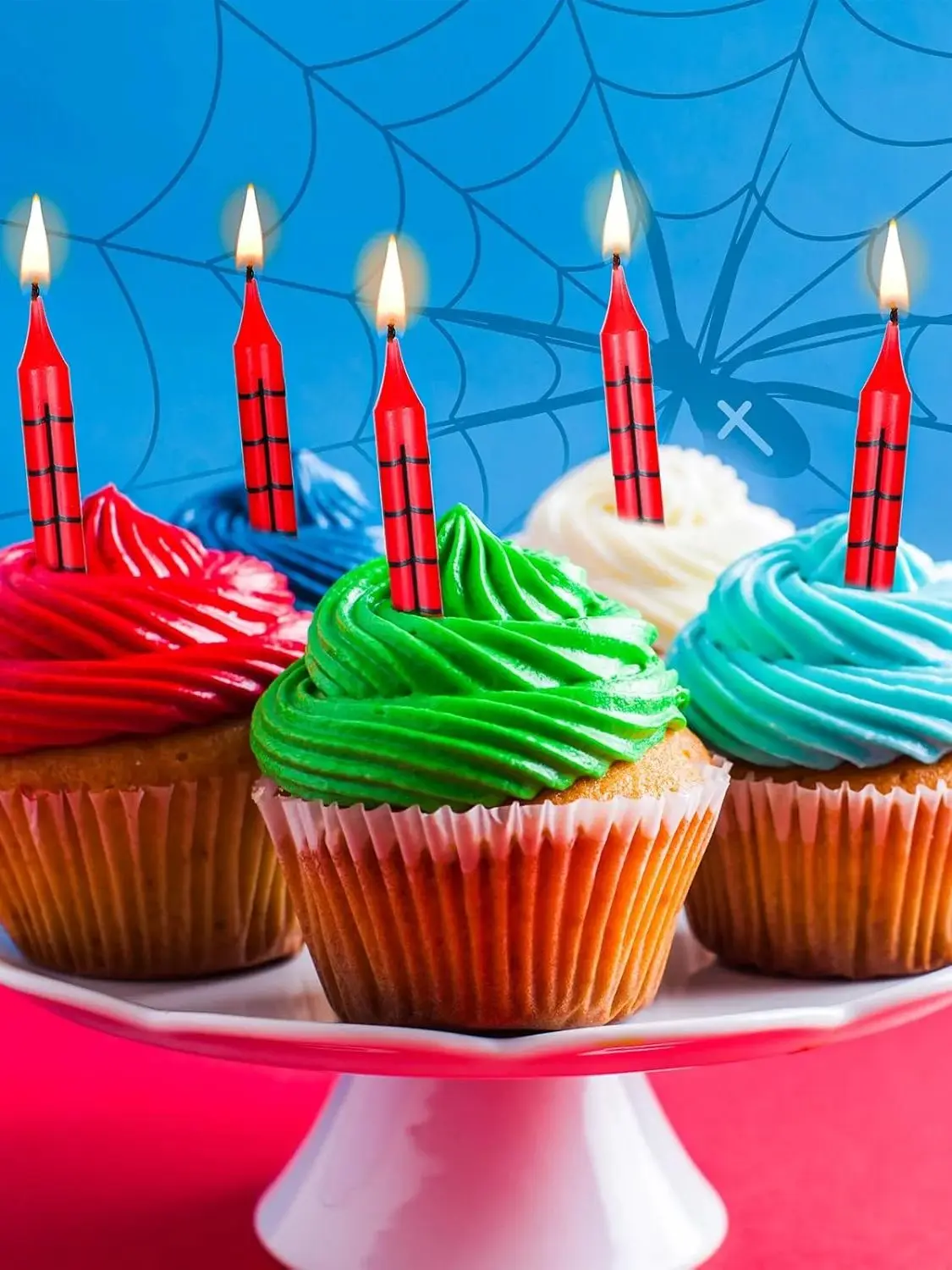6/12 Stück schwarz-weiße karierte Geburtstagskerzen und Kuchenaufsatz, Rennwagenkerzen, Wunderkerzen für Rennwagenpartys – Detail 13