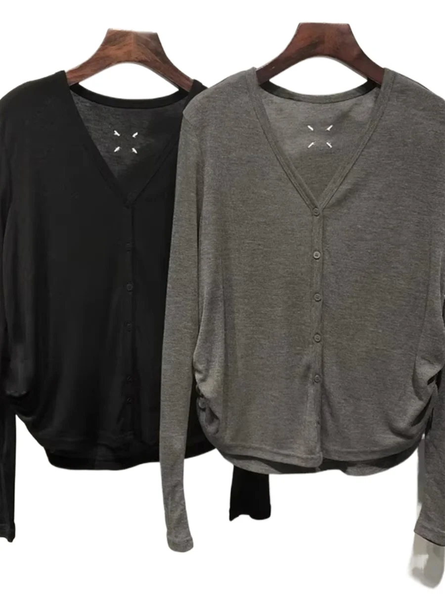 

V-neck Long Sleeved T-shirt Women Spring Summer Thin Single Breasted Loose Cardigan Korean Embroidered Solid Top