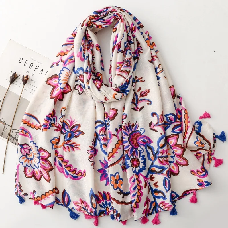 2026 Designer Brand Women Scarf Paisley Print Lady Shawls Cotton Feeling Soft Oversize Hijabs Neck Headband Tassel Foulard