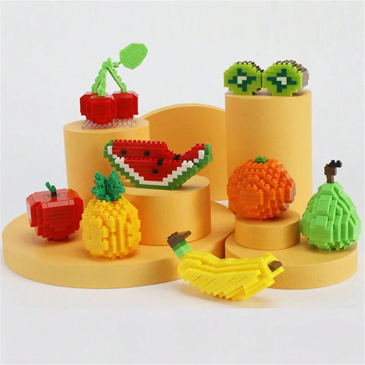 Mini Fruit Building Blocks Play Fruit  Apple Banana Happy Food Model DIY Assemble Desktop Decoration Bricsk Gift Kids Toys