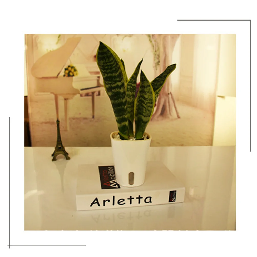 

23cm Stylish White Self-Watering Planter Indoor Flowerpot Foolproof Easy Use Durable Lightweight Unique Gardening Project