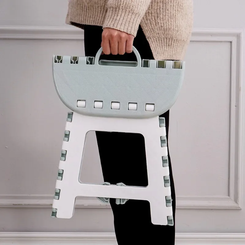 Multifunctional Portable Plastic Folding Stool Outdoor Hiking Fishing Foldable Stool Chair Colorful Children's Stool Stepstool