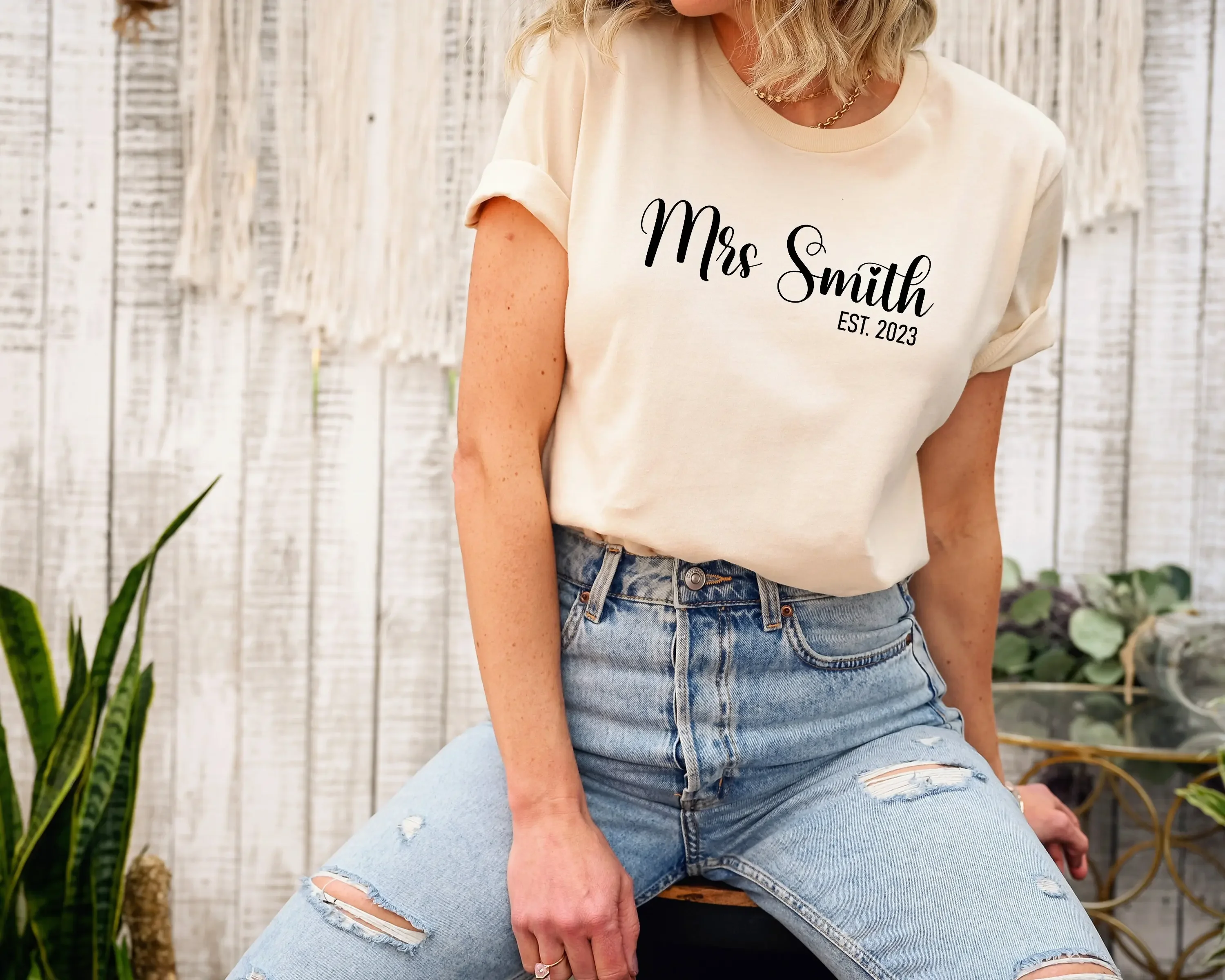 Future Mrs Personalised T Shirt Bride to Be for the Honeymoon Hen Party Bachelorette