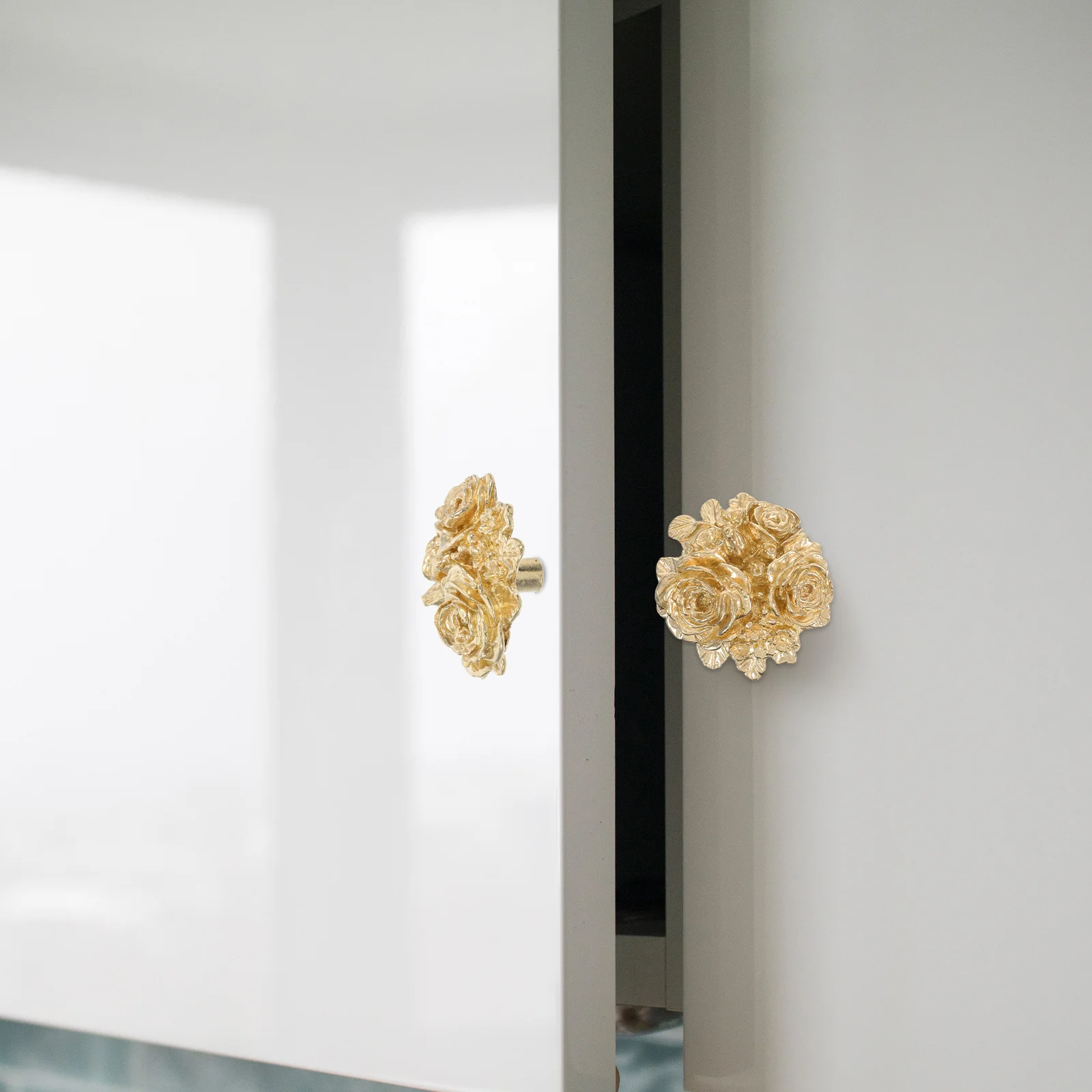 

Brass Flower Cabinet Knobs Vintage Drawer Pulls For Kitchen Bathroom Wardrobe Door Furniture Hardware Handles