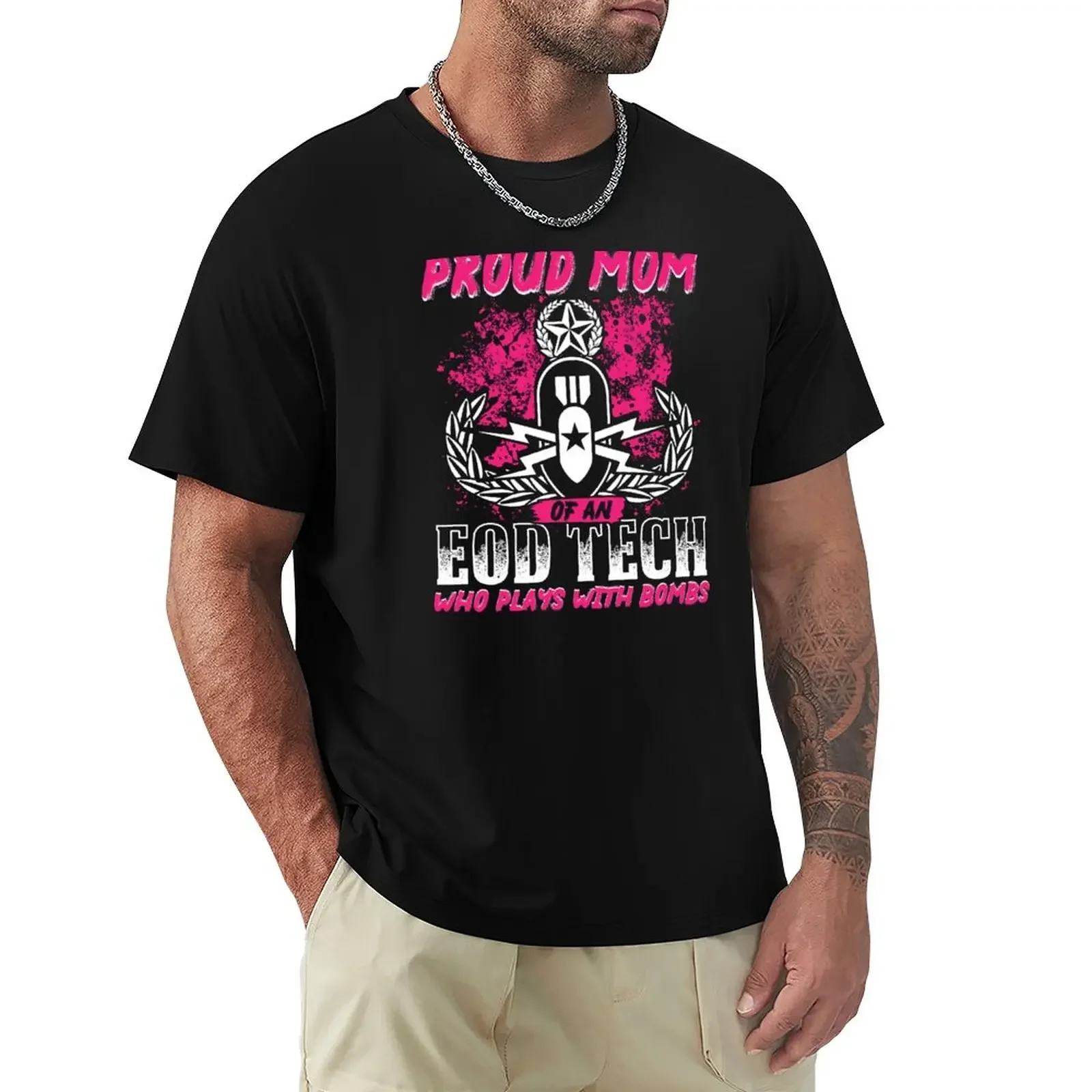 Proud Mom of an EOD Tech Who Plays with Bombs - EOD Explosive Ordnance Disposal Master Badge T-Shirt tops Men's t shirts