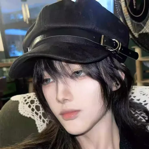 Imagen 2 del producto Boina Punk de estilo británico para mujer, boina de cuero PU Y2k con diseño de cruz gótica, gorra de pintor ajustable, sombrero de subcultura Unisex Retro