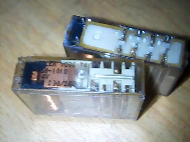 

HDZ-468-1024 24V HDZ-468-1024 24V 10PCS