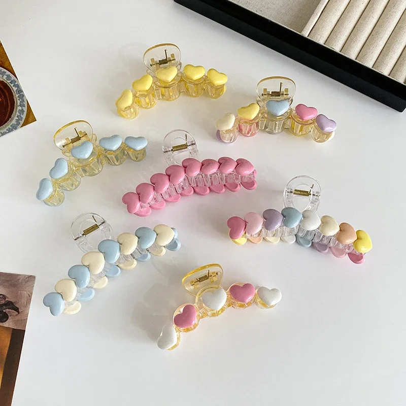 

New Jelly Heart Shaped Hair Clips Women Sweet Pretty Acrylic Hearts Claw Clip Non-slip Large Hair Clips Girl Hair Accessories