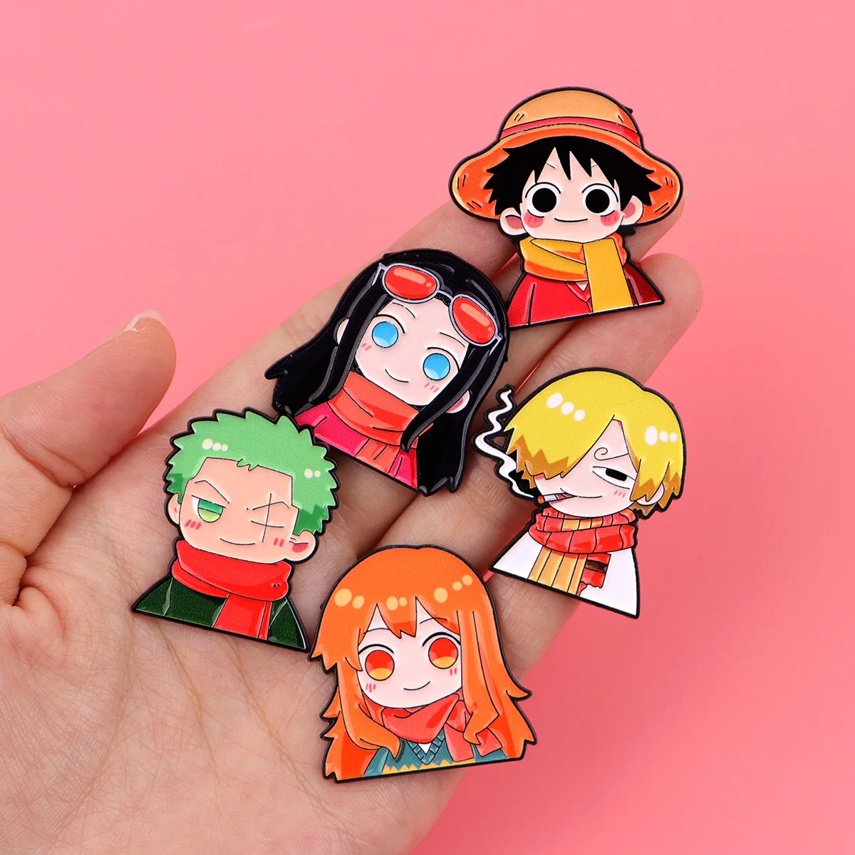 Süße japanische Anime Luffy Emaille Pin Mädchen Damen Broschen Anstecknadeln für Rucksack Manga Abzeichen Schmuck Cosplay Zubehör