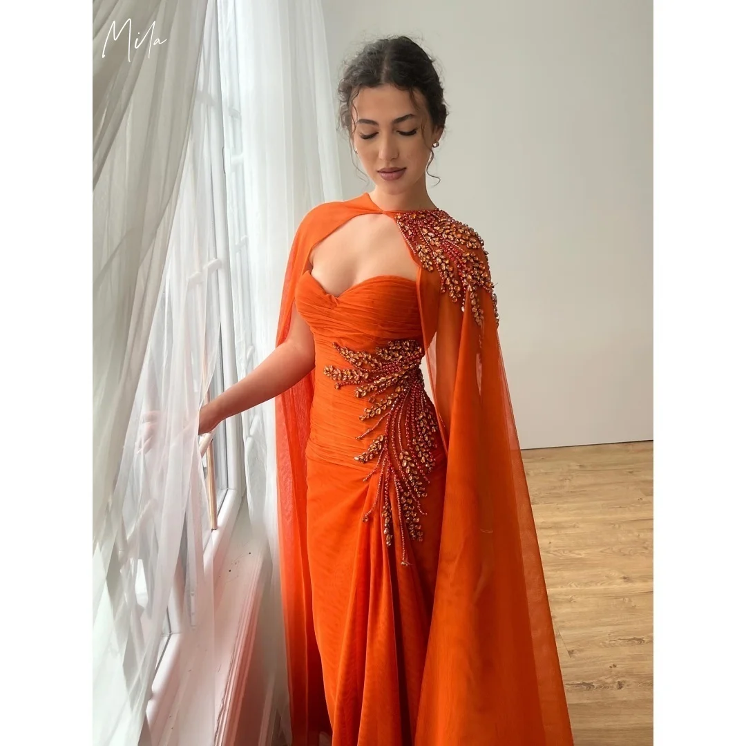 ميلا برتقالي فساتين لحضور الحفلات الموسيقية بريق مطرز مخصص مساء رسمي مع شال طول الأرض بدون حمالات فيستدوس دي غالا 2025