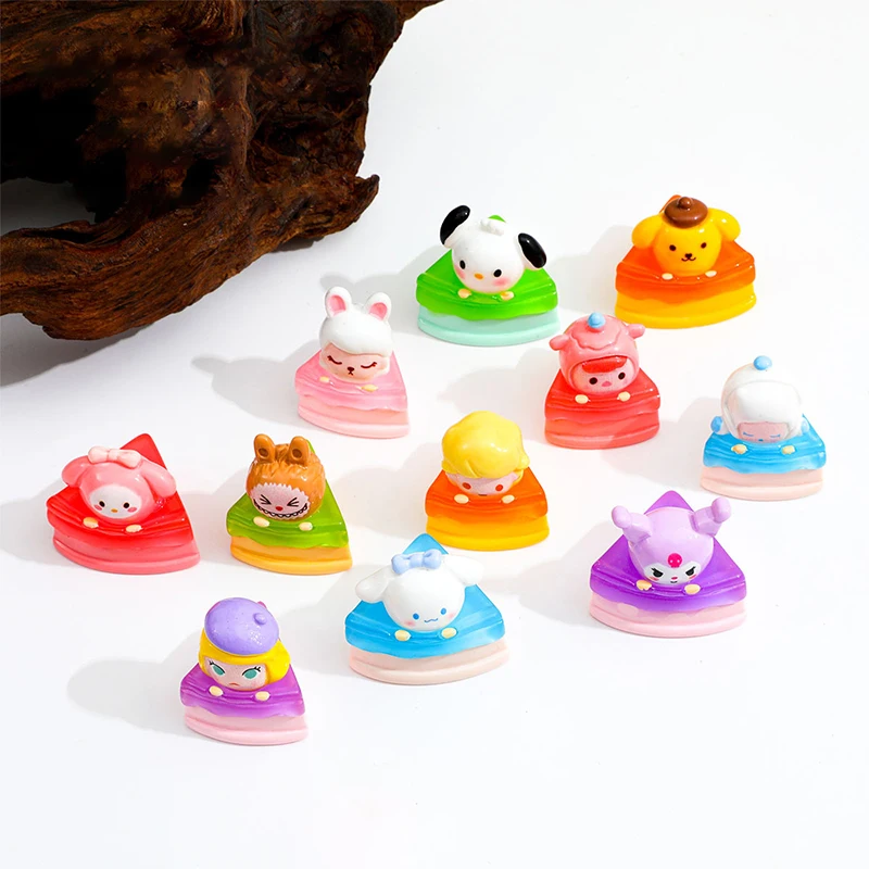 Noctilucent Anime Sanrio Bubble Mart Cake Ornaments Creative Resin Crafts Home Decoration Ornament  Accessories