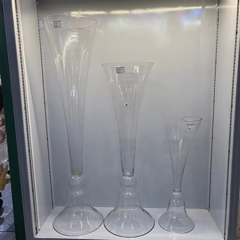 Smooth Hot Sale Wedding Transparent Glass Vase Ornament Flower Arrangement Birthday Party Vase Rack