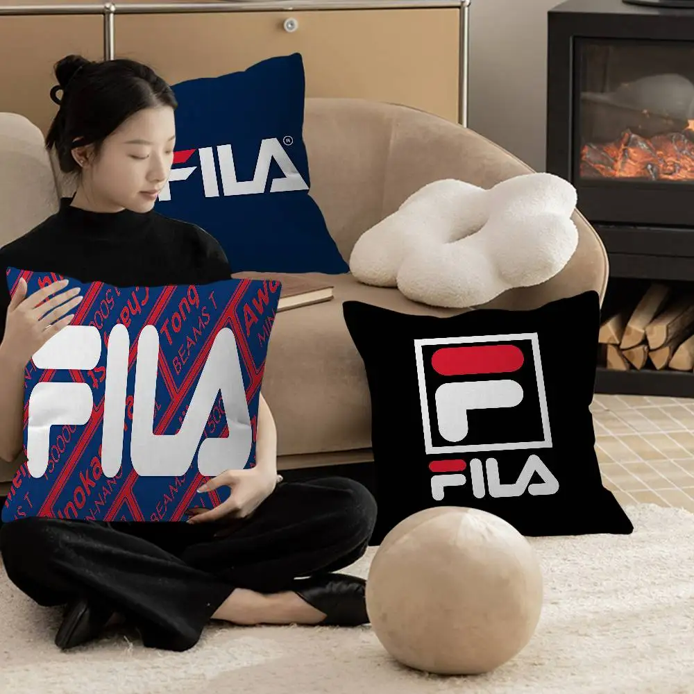 

Модный бренд F-FILA-A: Подушка с логотипом, подарок, декор для дома и офиса, для спальни, дивана, автомобиля, чехол для подушки 45x45 см