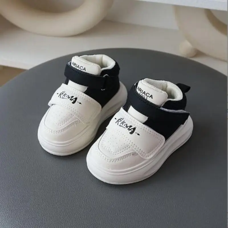 

2024 Autumn/winter New Sports Shoes Children's Casual Shoes Men's baby Slip Soft Soled Running Shoes Girls' White Shoes