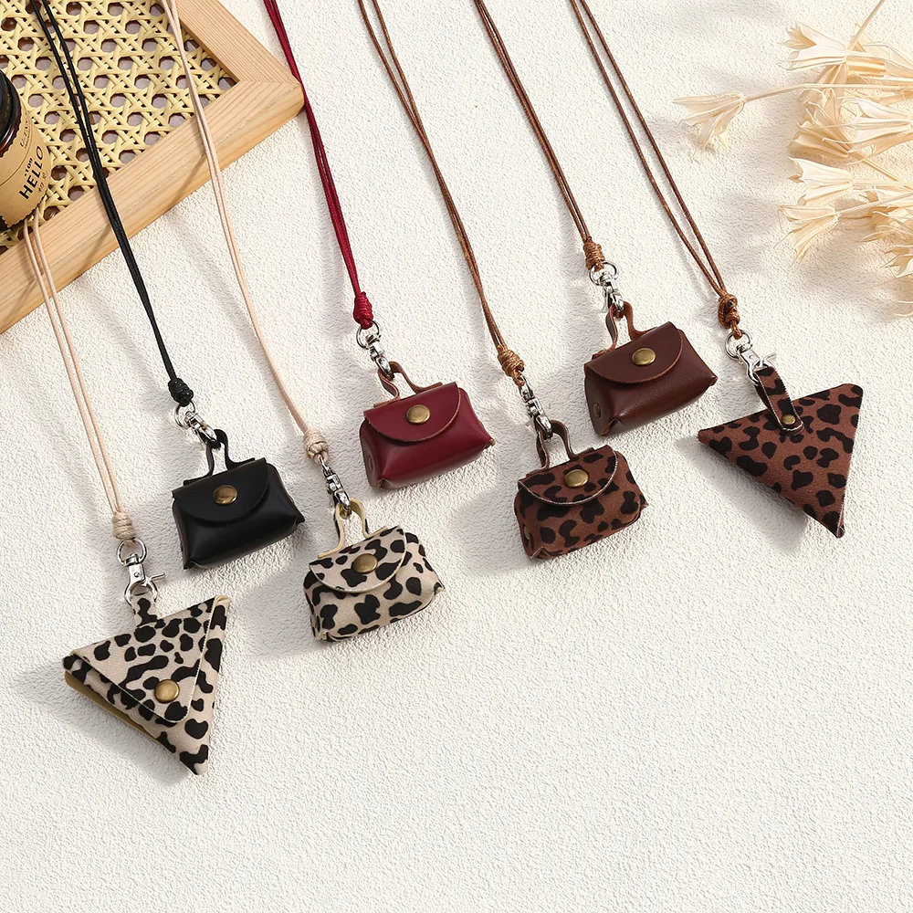 Women's Coin Purses Leather Mini Cute Protective Cover Bag Pendants Necklace Sweater Short Sleeved Kawaii Accessories Headphone