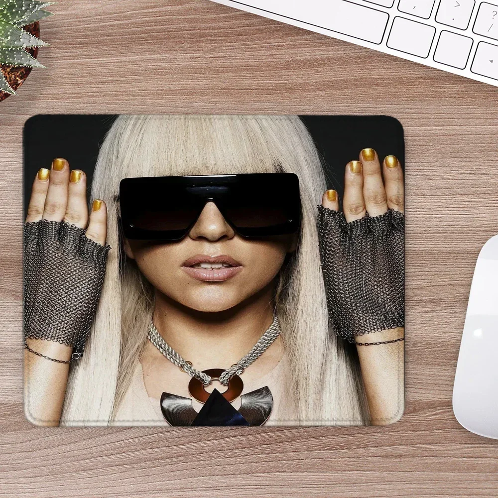 

Mousepad Anime Mouse Pad Gamer Lady Gaga Gaming Mats Cute Desk Accessories Office Offices Mat Gadgets Computer Mause Rug Carpet