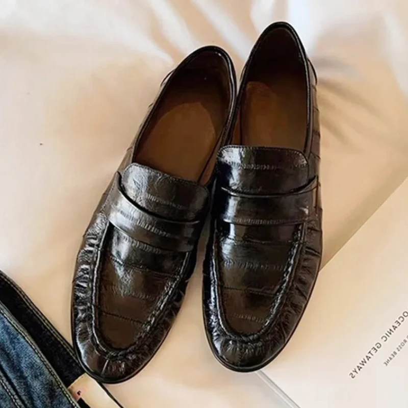 

Брендовые лоферы на плоской подошве из мягкой кожи в стиле ретро, женская модная плиссированная дизайнерская офисная официальная обувь, повседневная обувь в британском стиле для женщин