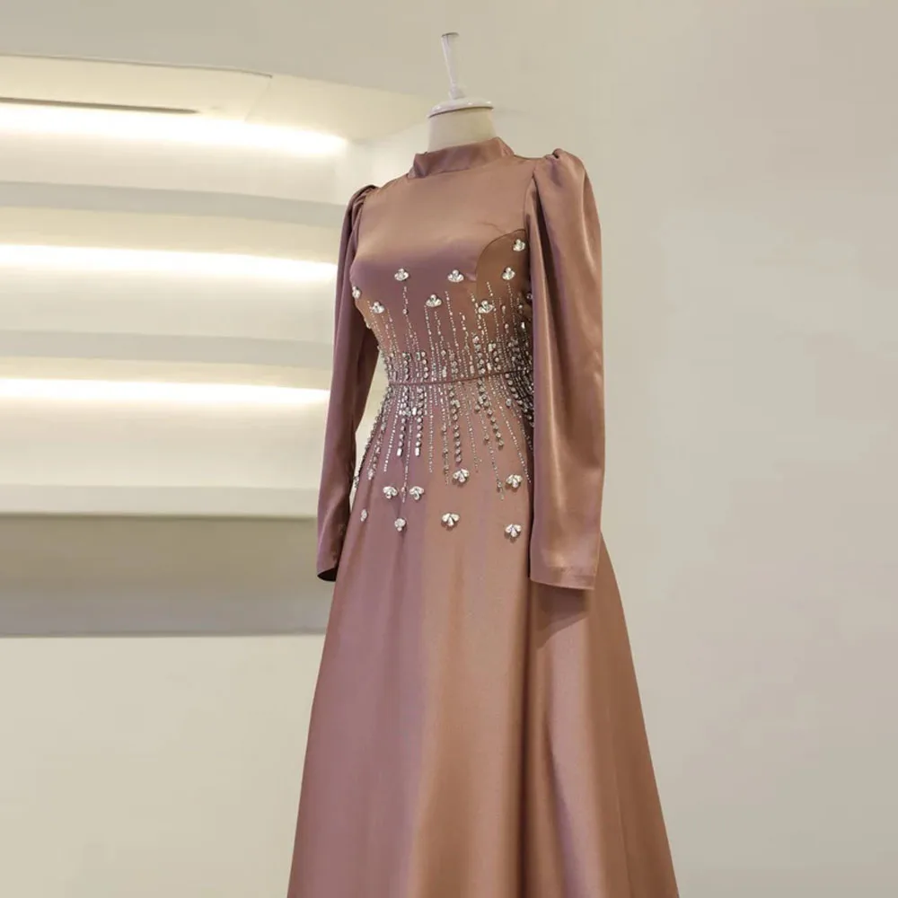 カスタムサテンイブニングドレス、ビーズ付きAラインイスラムアビエ、プロムドレス、アンクル丈、ハイネック、長袖、ムスリムフォーマルガウン