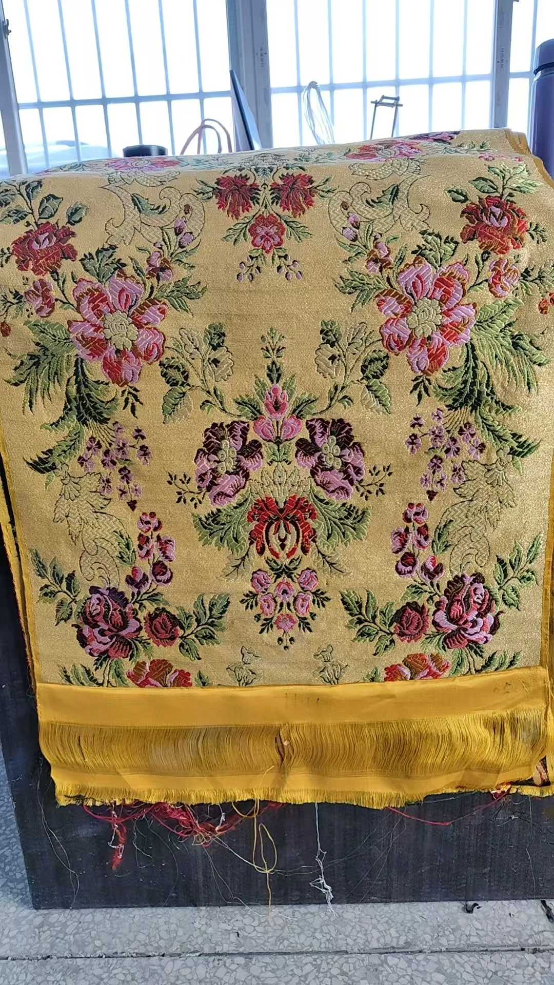 

All handmade Restoration century French traditional Valencia Tibetan 100% silk satin brocade long sponge faya skirt fabric